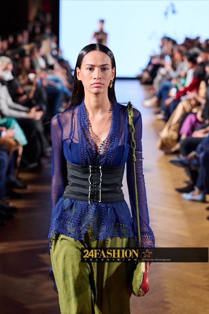 AKSU Presented F/W22 Collection for Paris Fashion Week