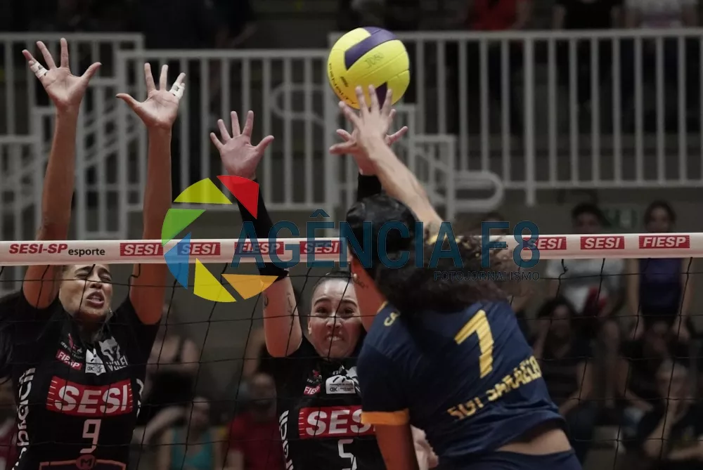 Sesi Vôlei Bauru vence o Campinas na estreia do Campeonato