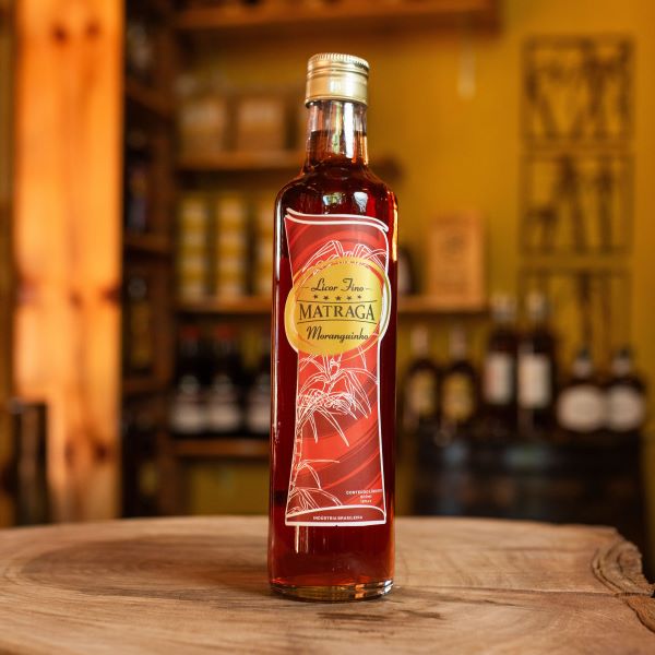 Licor de Cachaça com Morango- Alambique Matraga