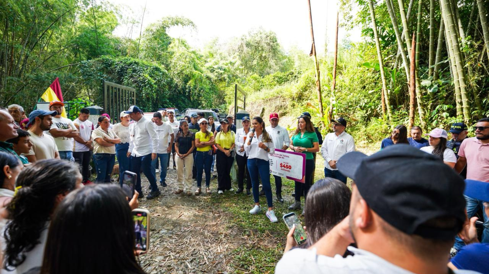 Gobernadora inicia nueva temporada del Tour de las Obras en el Tolima
