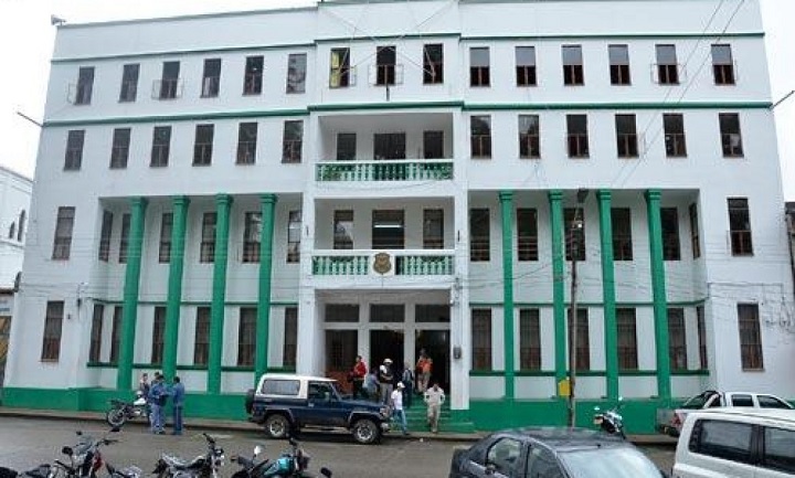 La ‘asesoritis’ en Alcaldía del Líbano