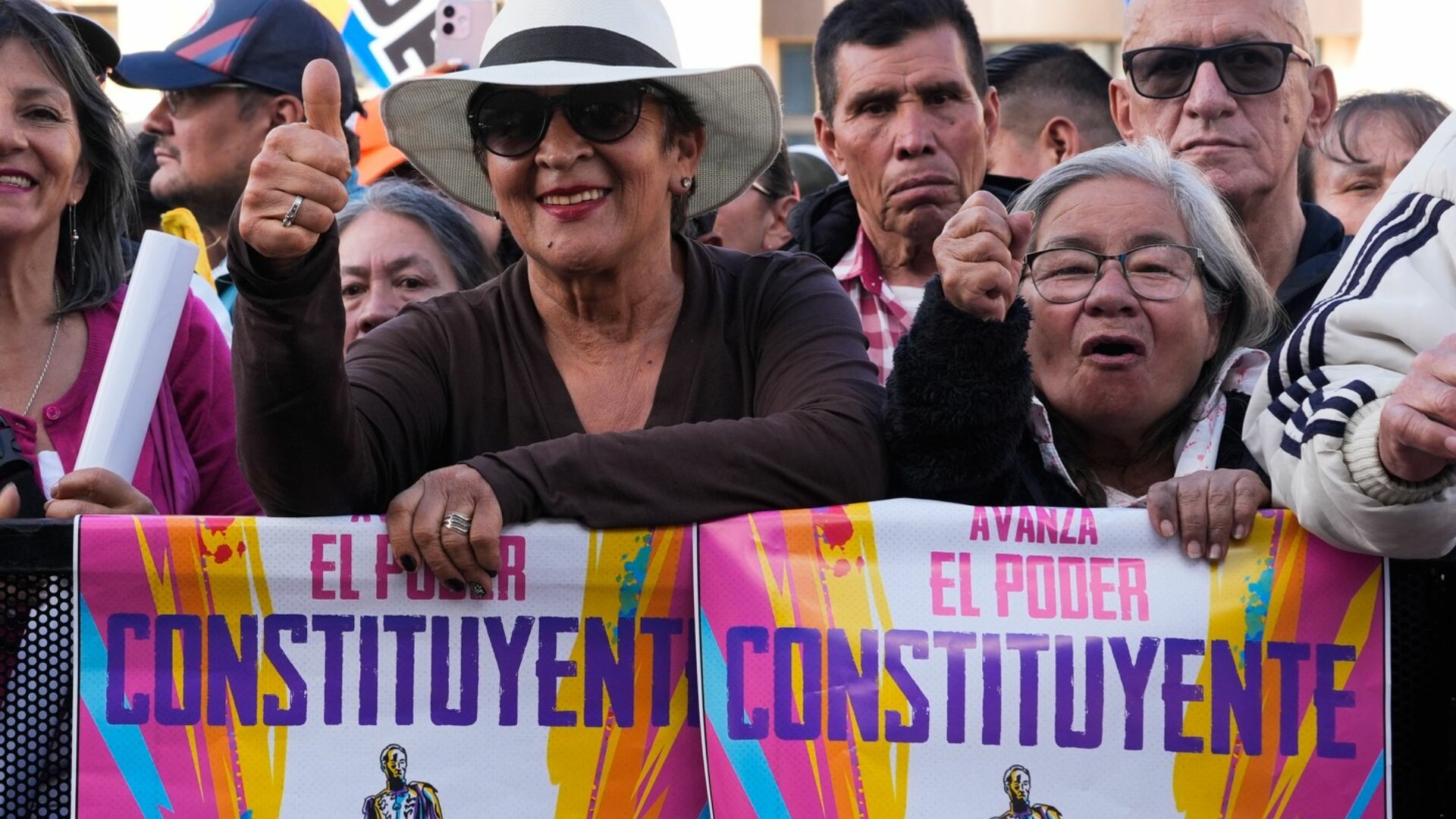 “A recoger firmas por la Constituyente”: Ministro de Trabajo