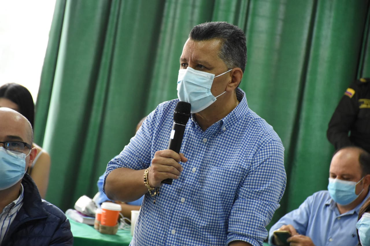 Acuerdo laboral e incremento salarial para empleados de la Gobernación del Tolima