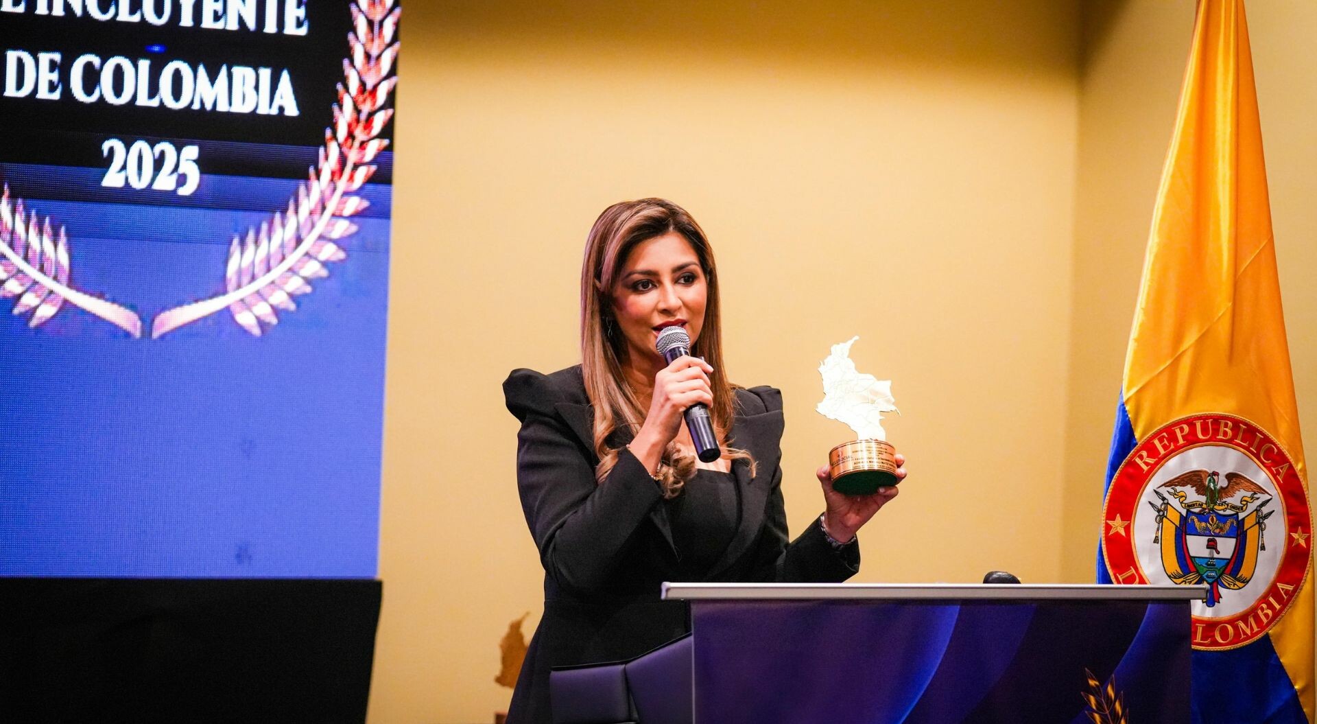 Adriana Magali Matiz, la Gobernadora Solidaria de Colombia