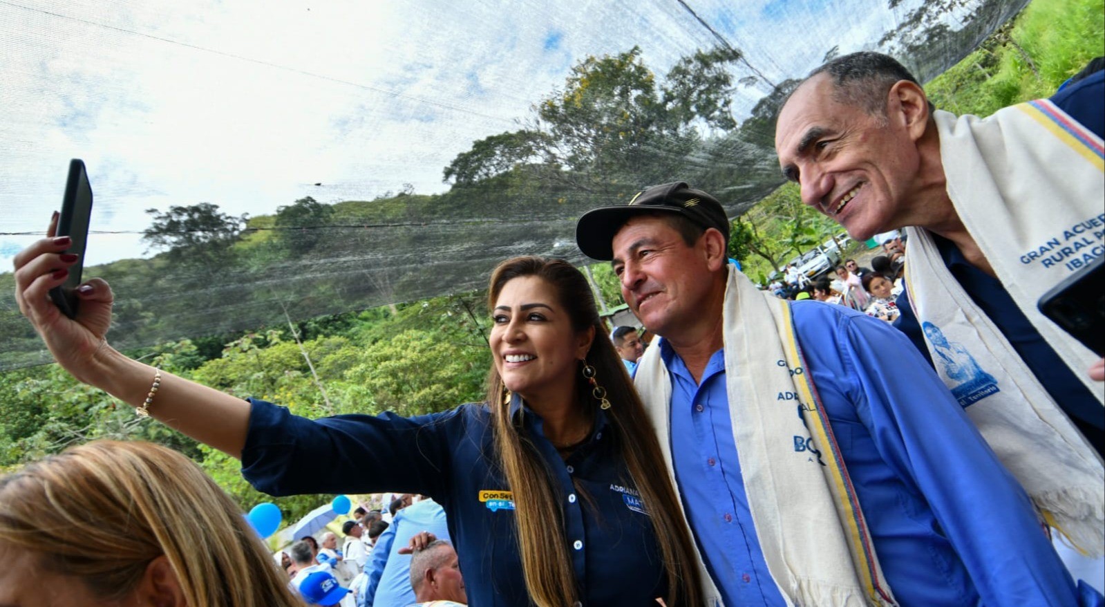 Adriana Magali Matiz reitera que vías terciarias serán recuperadas con las juntas comunales