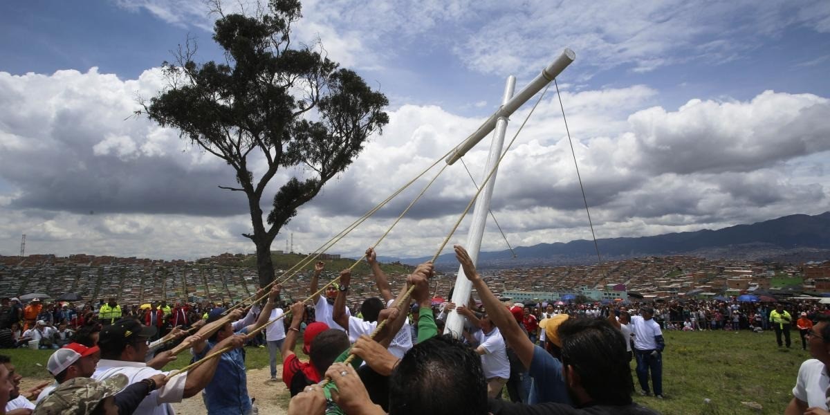 Advierten posibilidad de lluvia durante viacrucis y concentraciones religiosas.