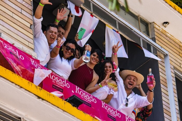 Tapa Roja hizo historia en el Festival Folclórico Colombiano 2026