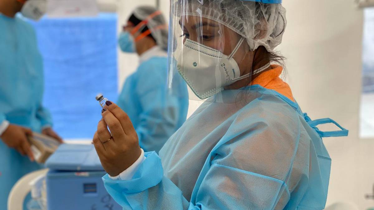 Alcaldes y gobernadores a vacunarse