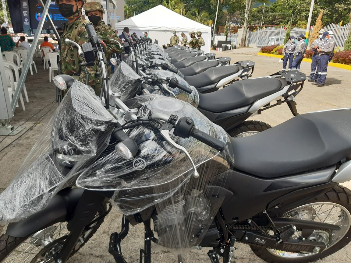 Alcaldía de Ibagué invirtió $500 millones en motocicletas para el Ejército Nacional
