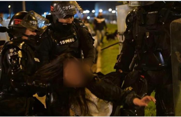 Paz en la tumba de Alison