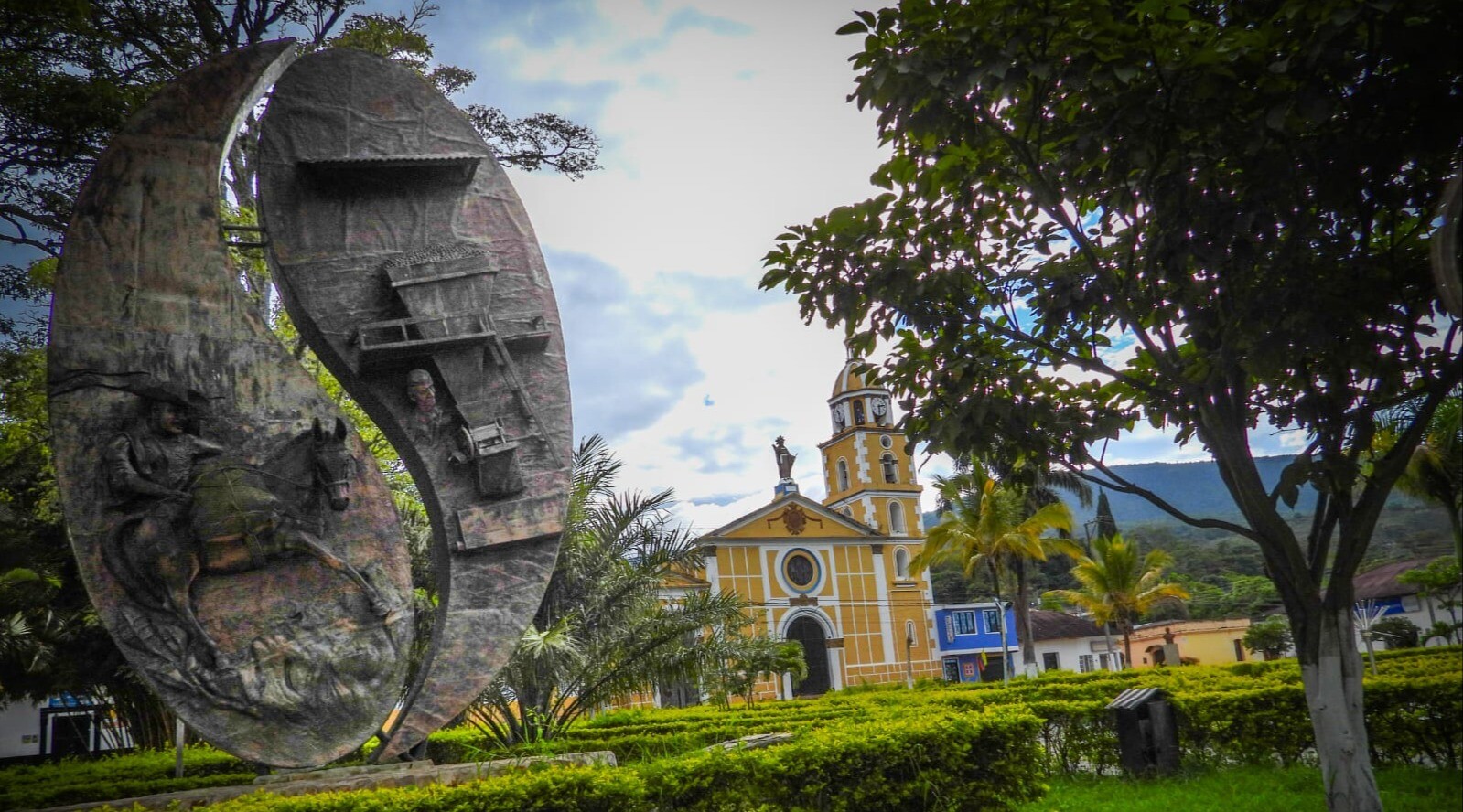 Inician proyecto de saneamiento básico y tratamiento de aguas en Alpujarra