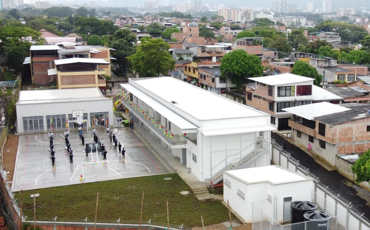 Inauguran moderna infraestructura del colegio Alfonso Palacio Rudas de Ibagué