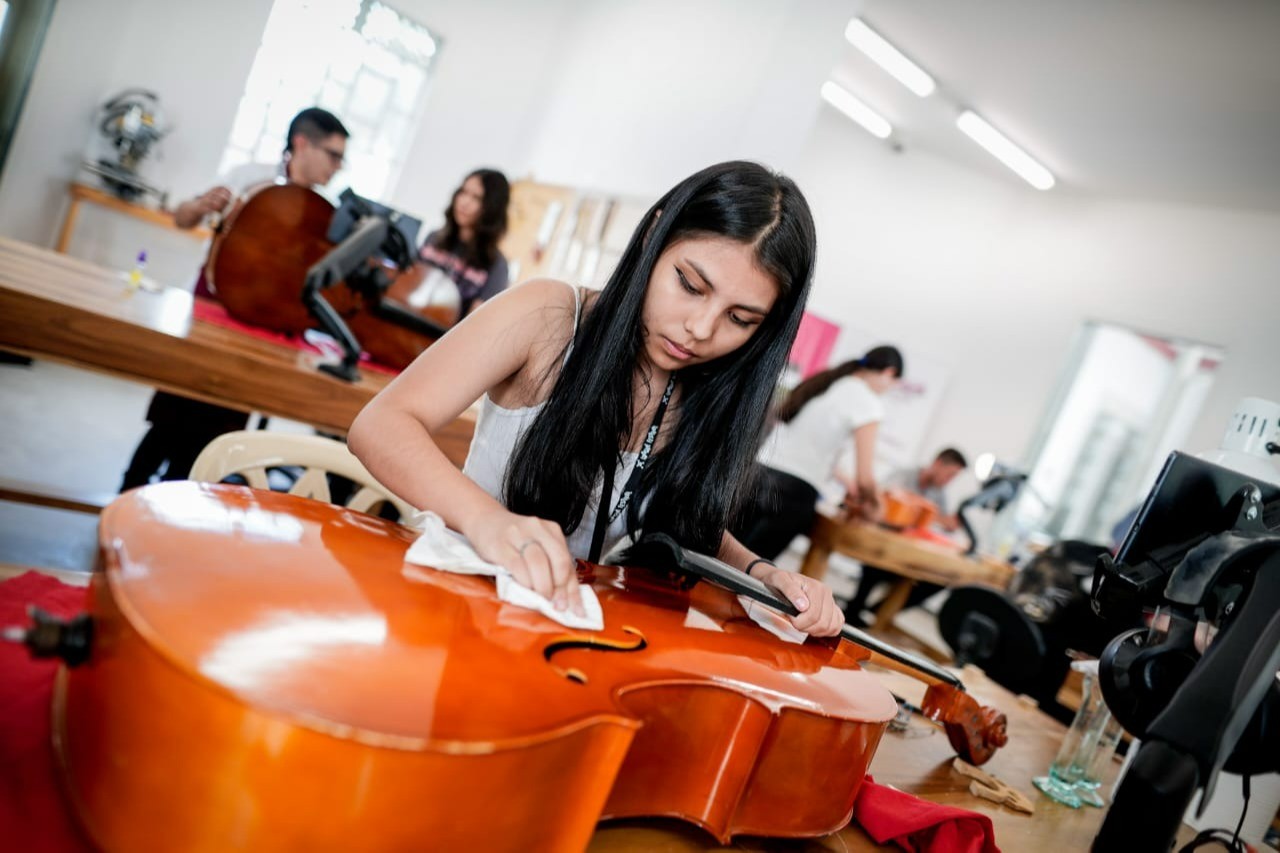 Apúntese a los talleres de lutería gratuitos del Ibagué Festival