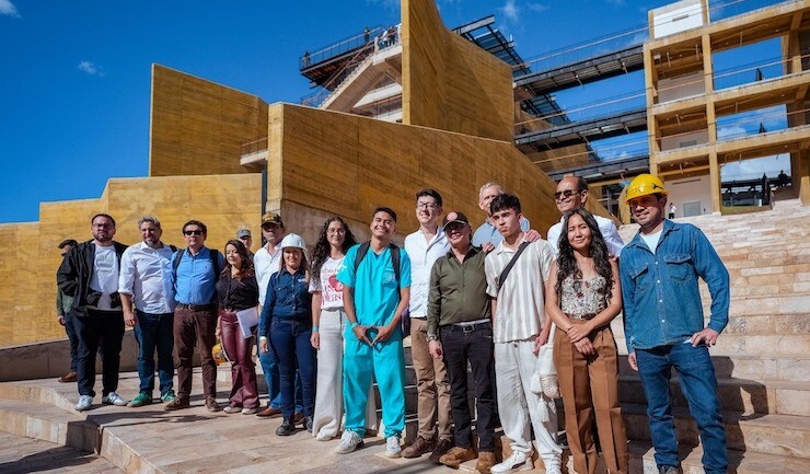 Gobierno Petro deja garantizada inversión para infraestructura educativa