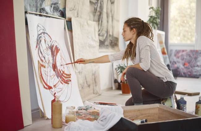 Convocatoria a artistas y gestores culturales