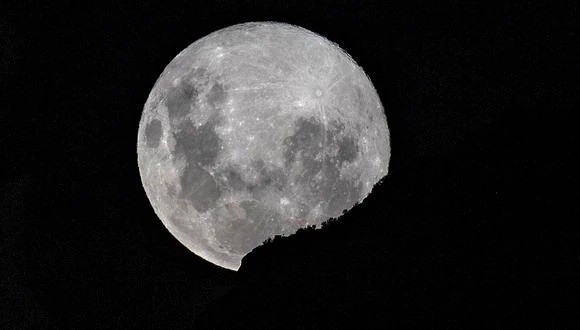 Asómese a su balcón, hoy última superluna del año