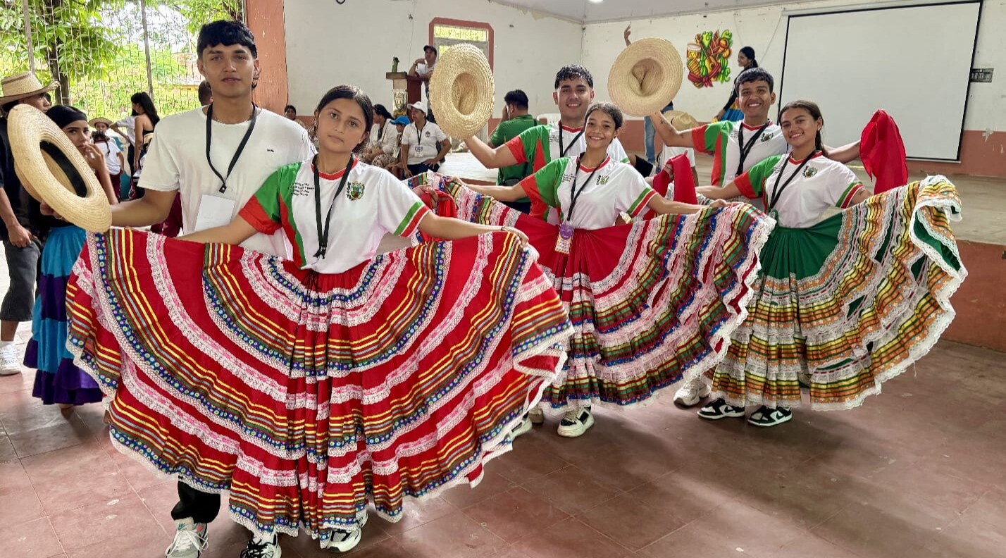 Escuelas de artes del sur del Tolima consolidan alianza cultural durante encuentro en Ataco