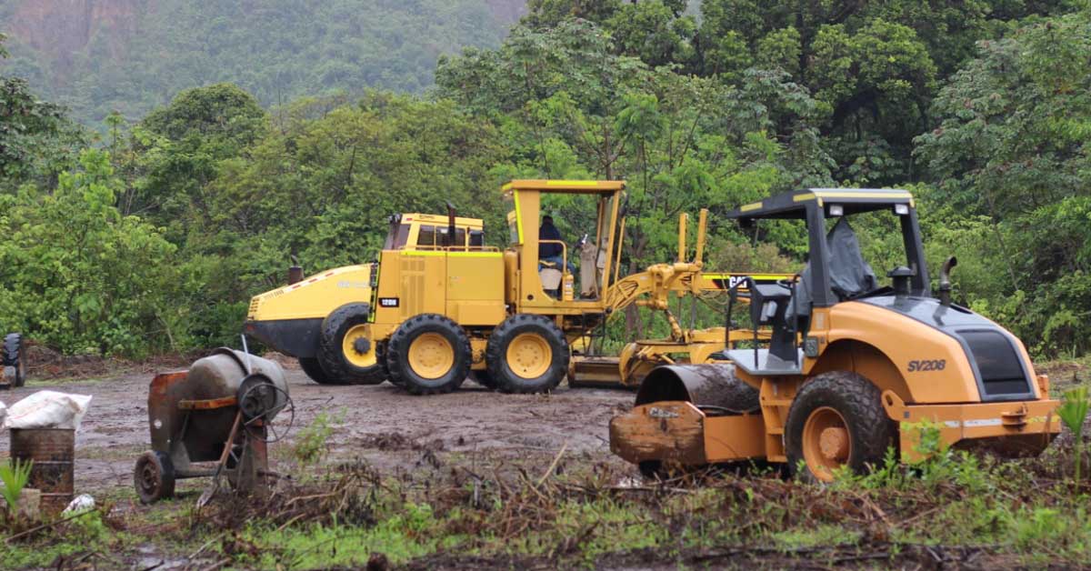 Gobernador Orozco, exhorta a la aprobación de crédito por 30 mil millones para compra de maquinaria