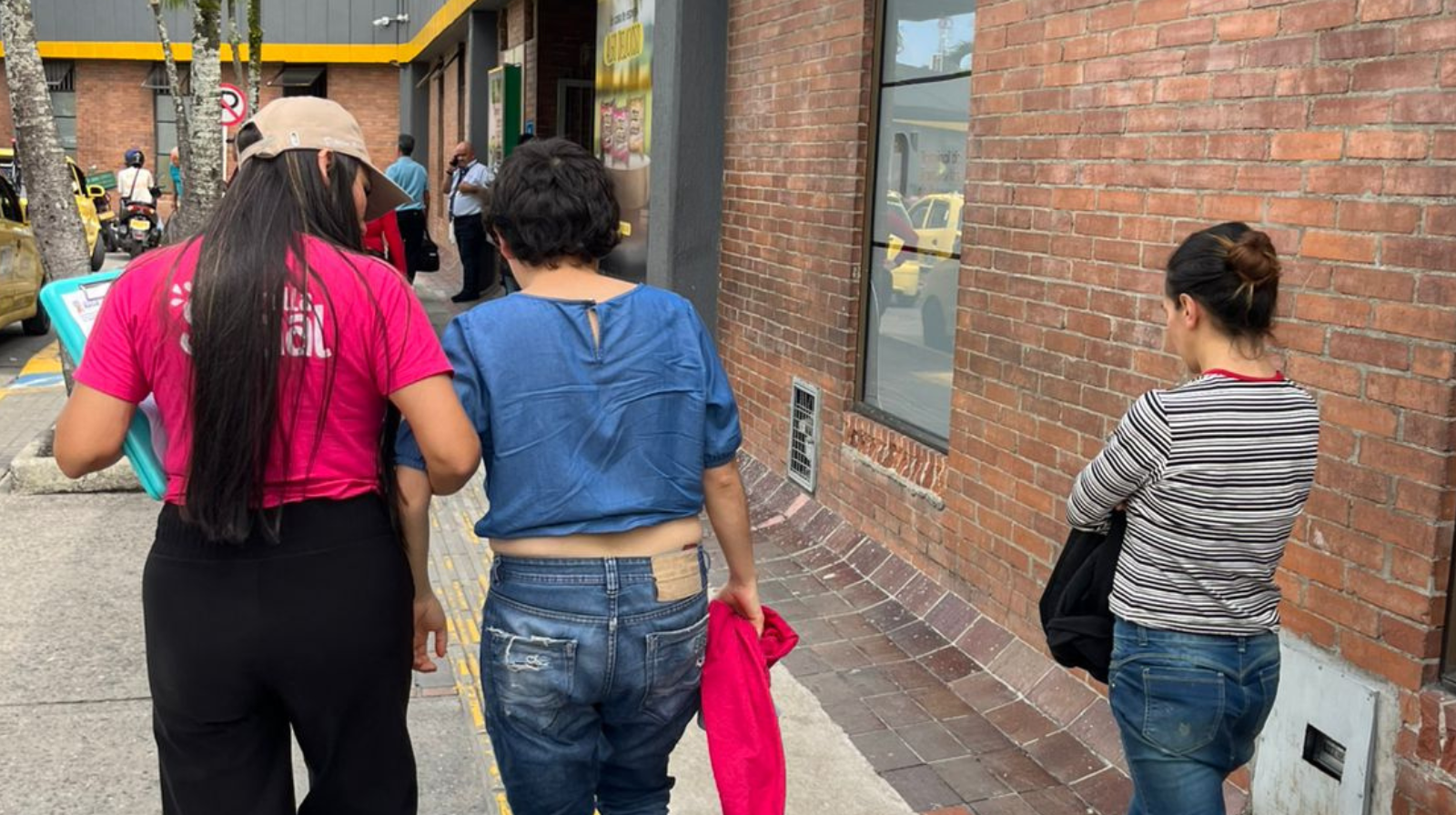 Estrategia de retorno seguro: más de 30 habitantes en condición de calle regresan a sus hogares