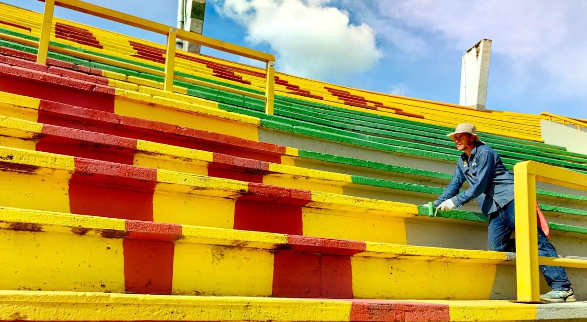 Avanzan obras de adecuación y pintura en el estadio Manuel Murillo Toro