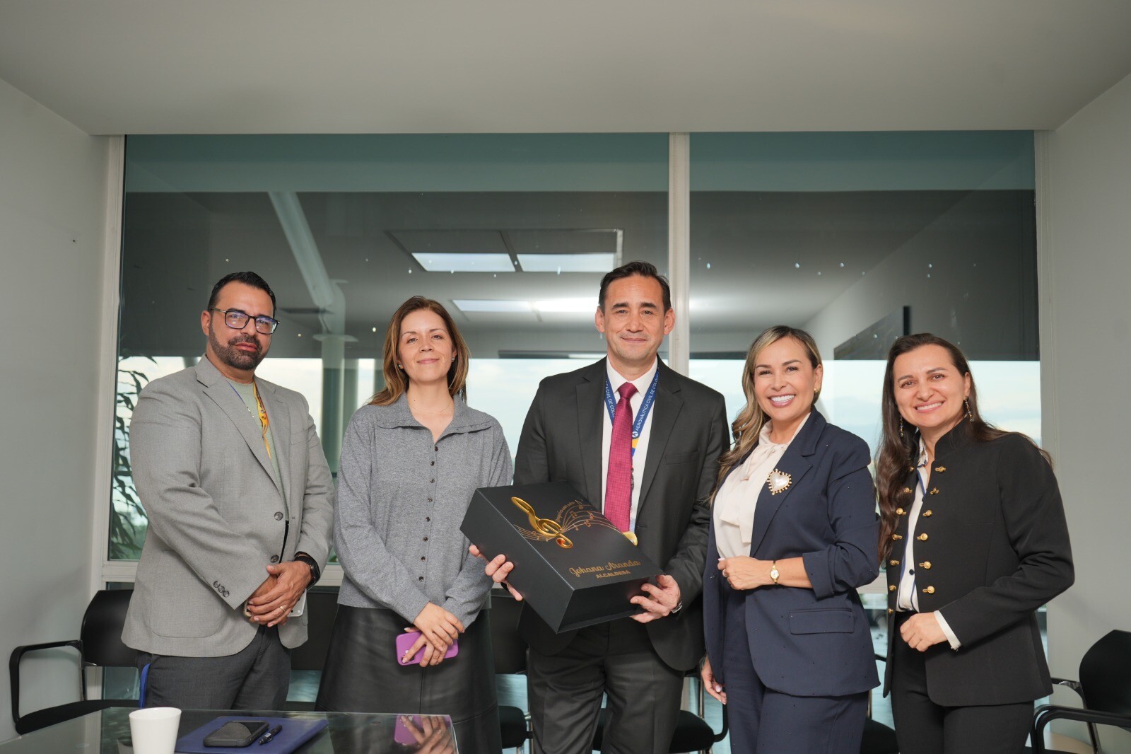 Aeropuerto Perales: avanzan gestiones para mejorar la conexión de Ibagué