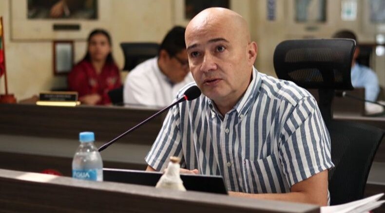 Concejal Jorge Bolívar, se suma a ola de rechazo a declaraciones machistas del presidente del Concejo de Ortega