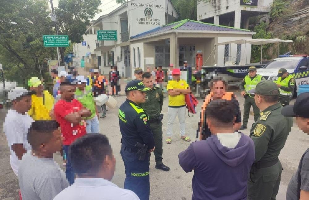 Buscan a tres personas desaparecidas en la represa de Prado