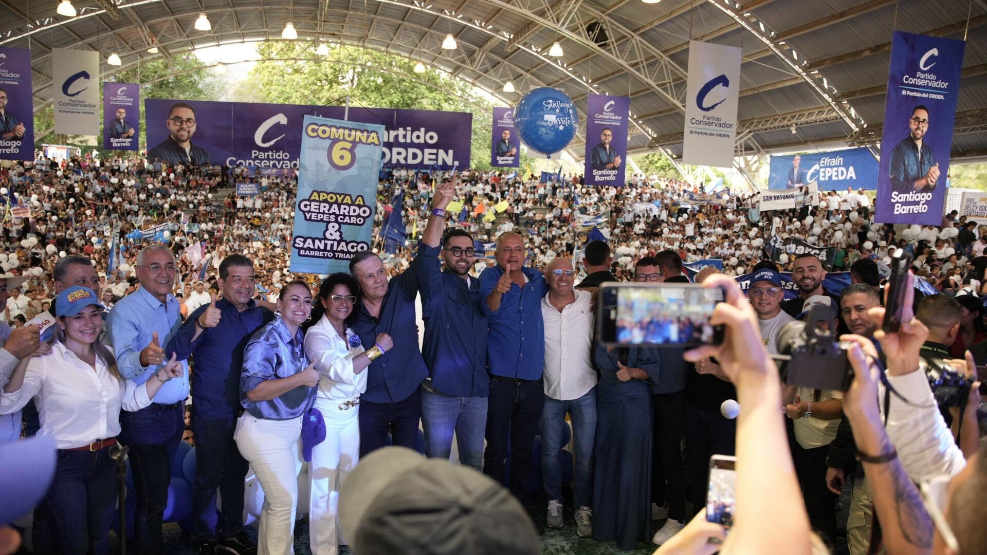 Campaña de Santiago Barreto al senado calienta motores por lo alto