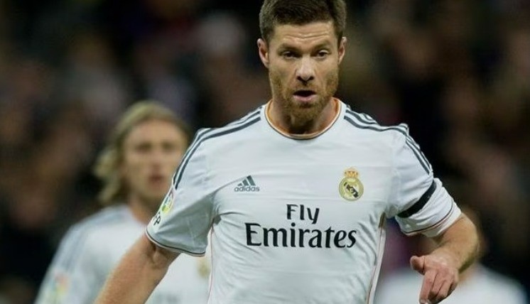 Búsqueda del sucesor de Carlo Ancelotti en el Real Madrid: análisis de los candidatos al puesto de entrenador