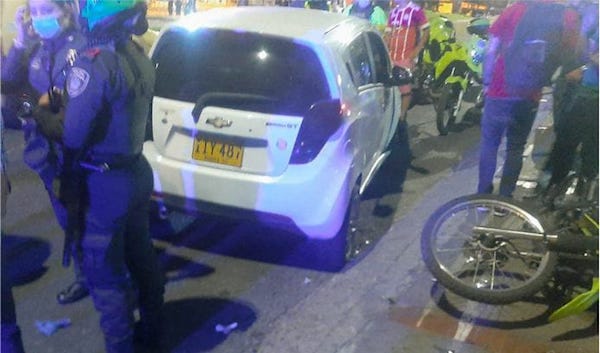 Conductor en estado de embriaguez atropella a policía