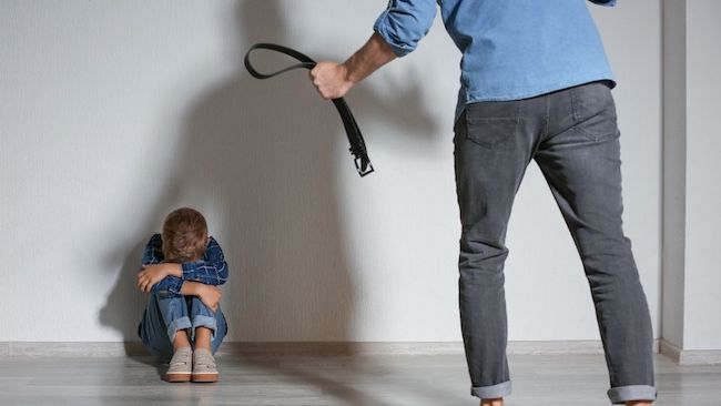 El castigo físico sigue siendo el rey en la casa
