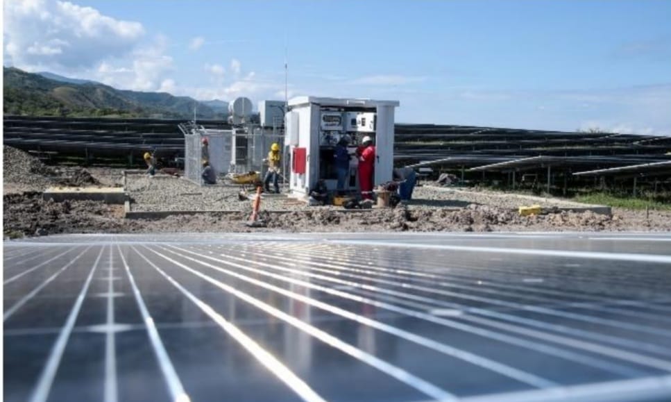 Celsia intensifica construcción de granjas solares