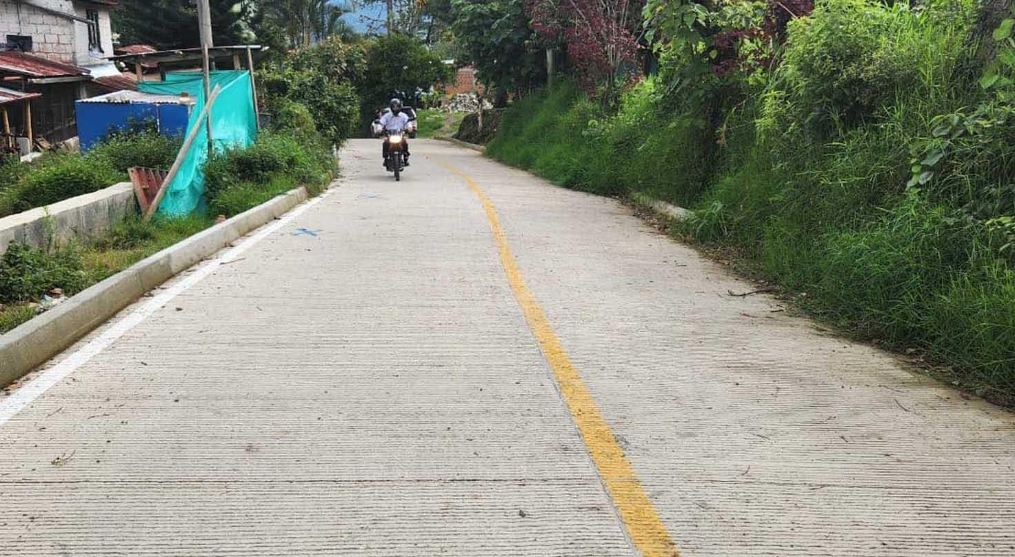 Cerca de concluir la pavimentación de la vía Villamaría-Cay-La Cascada