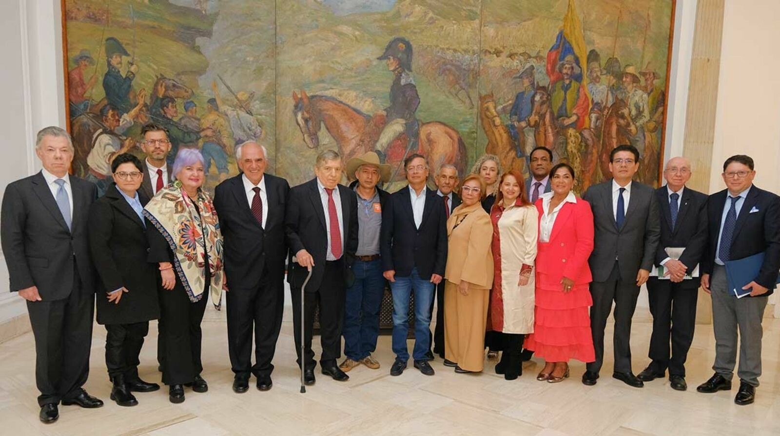 Gobierno Petro traza estrategia diplomática ante crisis con EE. UU. y Venezuela