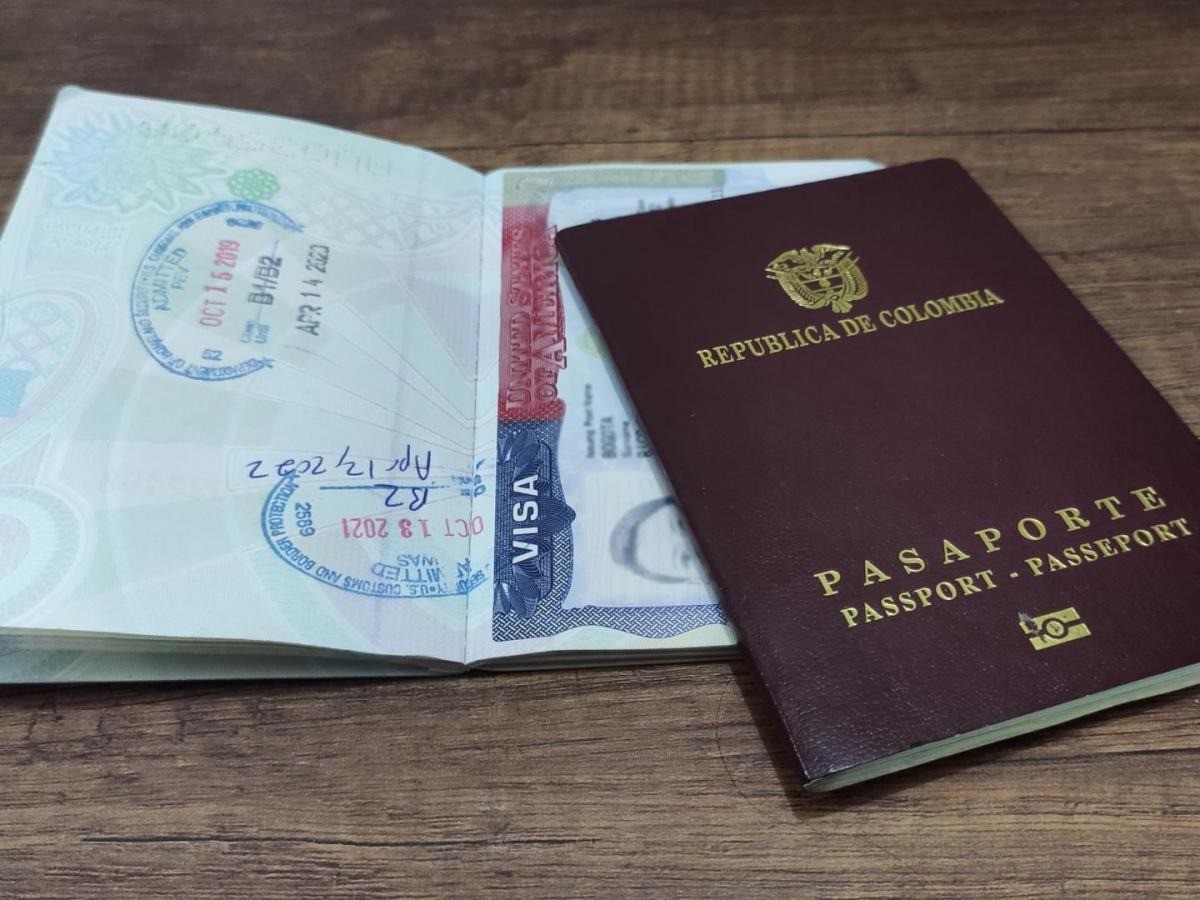 Colombianos pueden entrar sin visa al Reino Unido