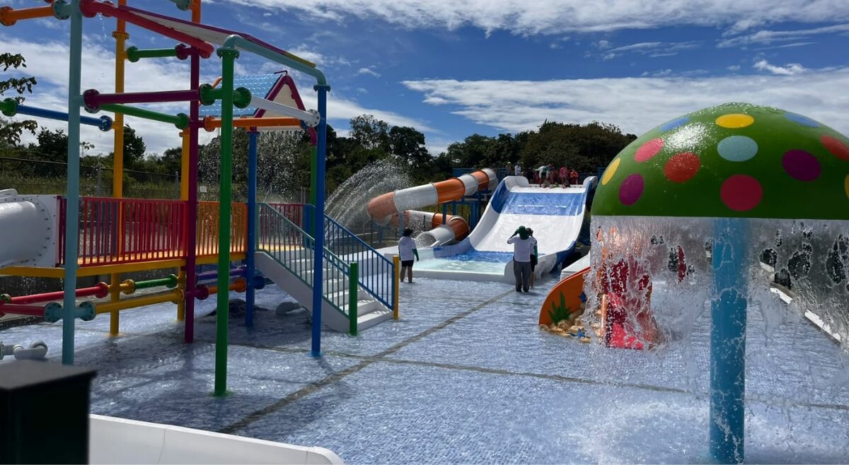 Comfenalco Tolima inaugura nueva atracción acuática para niños en Caiké