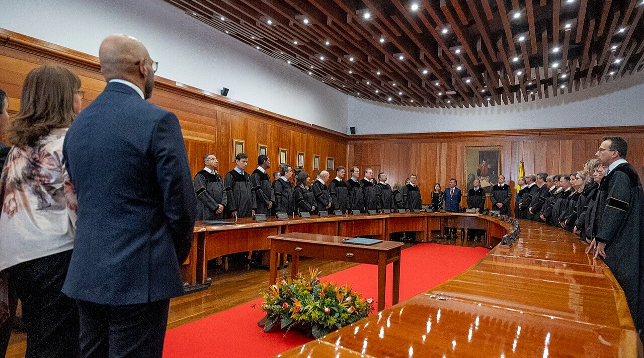 Consejo de Estado suspende el aumento del salario mínimo para 2026 | El ...