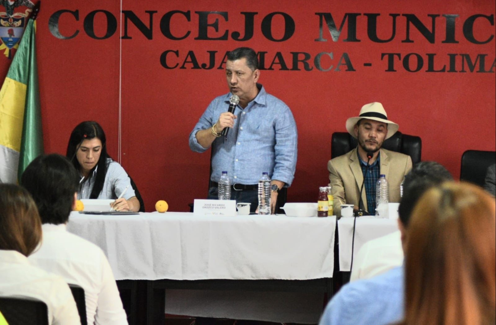 Vía Ibagué-Cajamarca: Gobernador Orozco ratifica apoyo para reiniciar las obras en la doble calzada