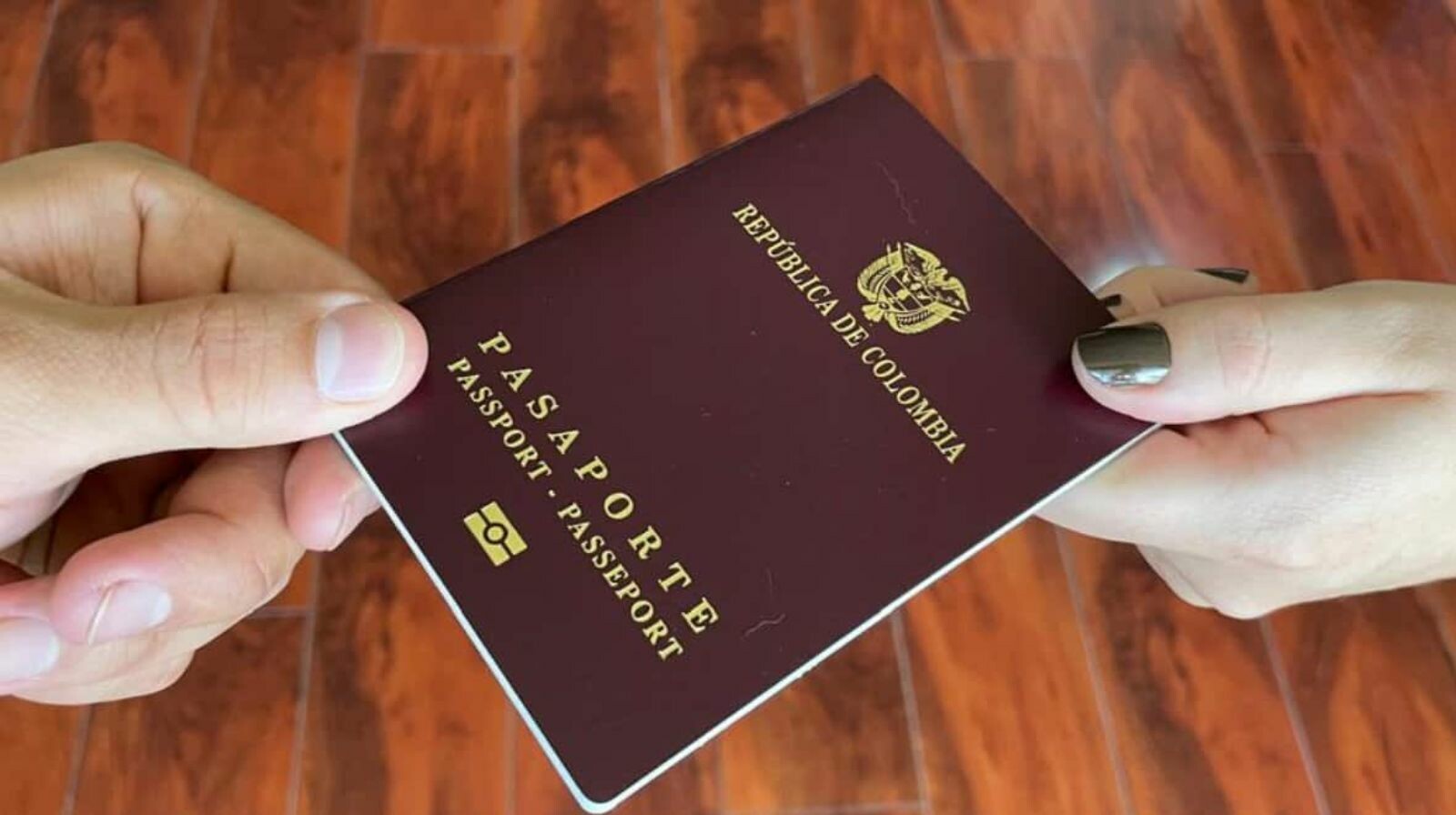 Contraloría alerta riesgo fiscal en nuevo modelo de expedición de pasaportes