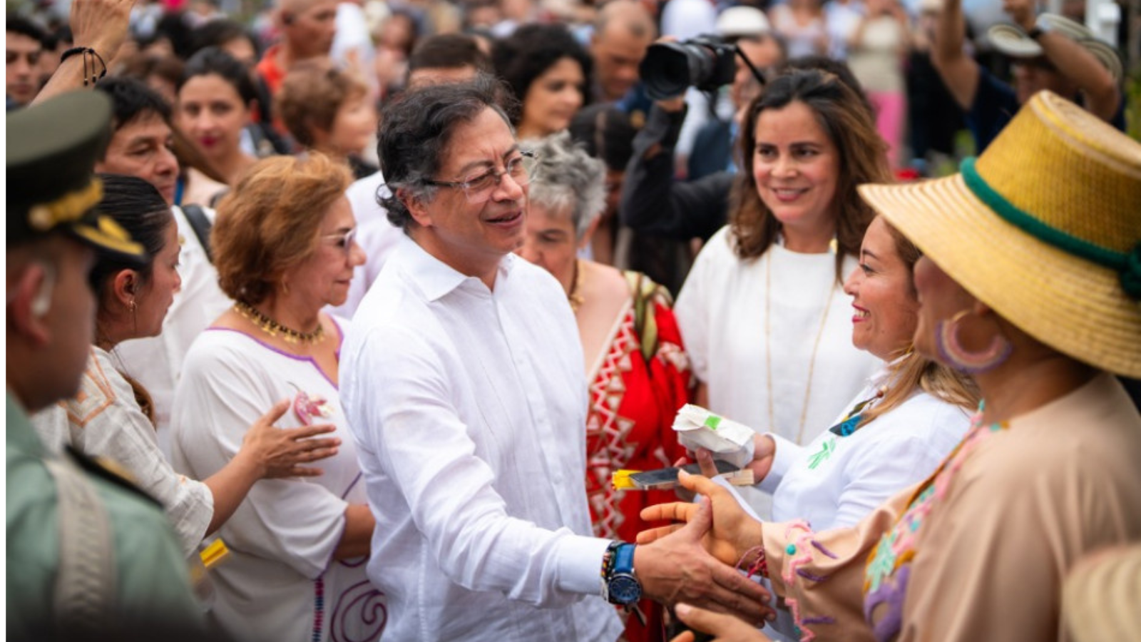 “La belleza de Colombia es incomparable”: presidente Petro