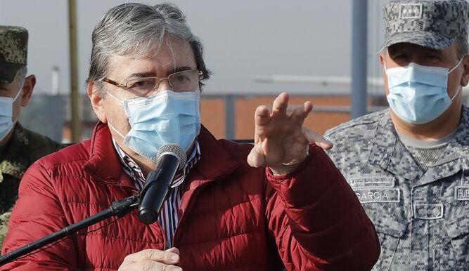 Salud del Ministro de Defensa en estado crítico