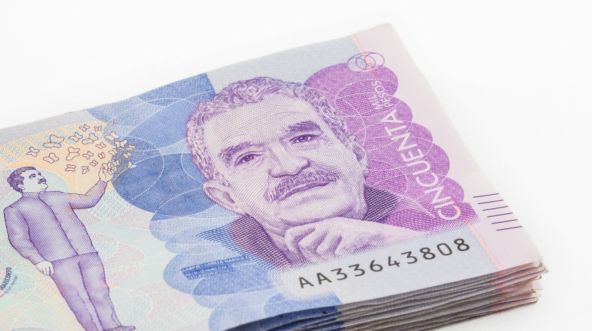 Denuncian en redes sociales: pagos de quincena con salario de 2025 en 2026