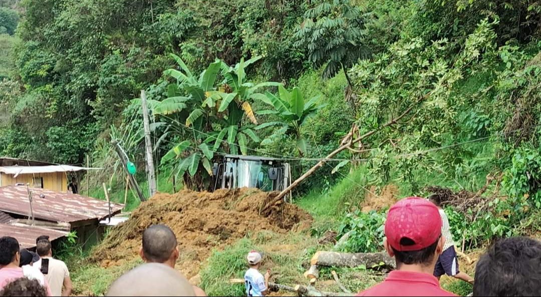Derrumbes dejan incomunicadas a poblaciones en el sur del Tolima