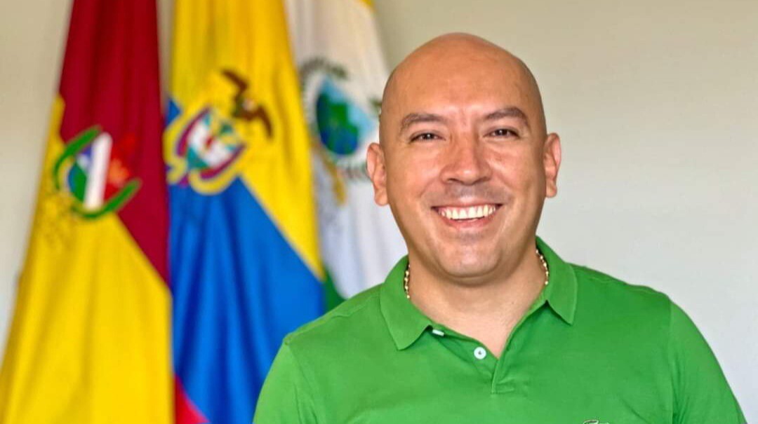 Investigan al exalcalde de Rovira por venta ilegal de un predio público