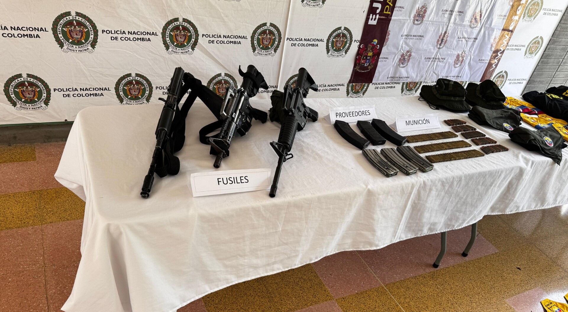 Hallan fusiles de las disidencias de las Farc en una vivienda de Ibagué