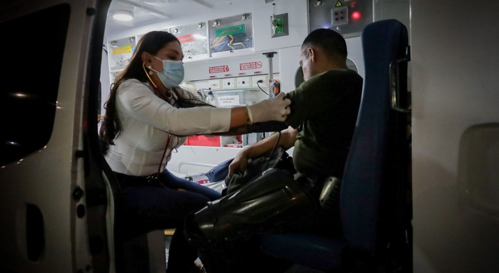 Disturbios dejaron cuatro policías heridos en Ibagué