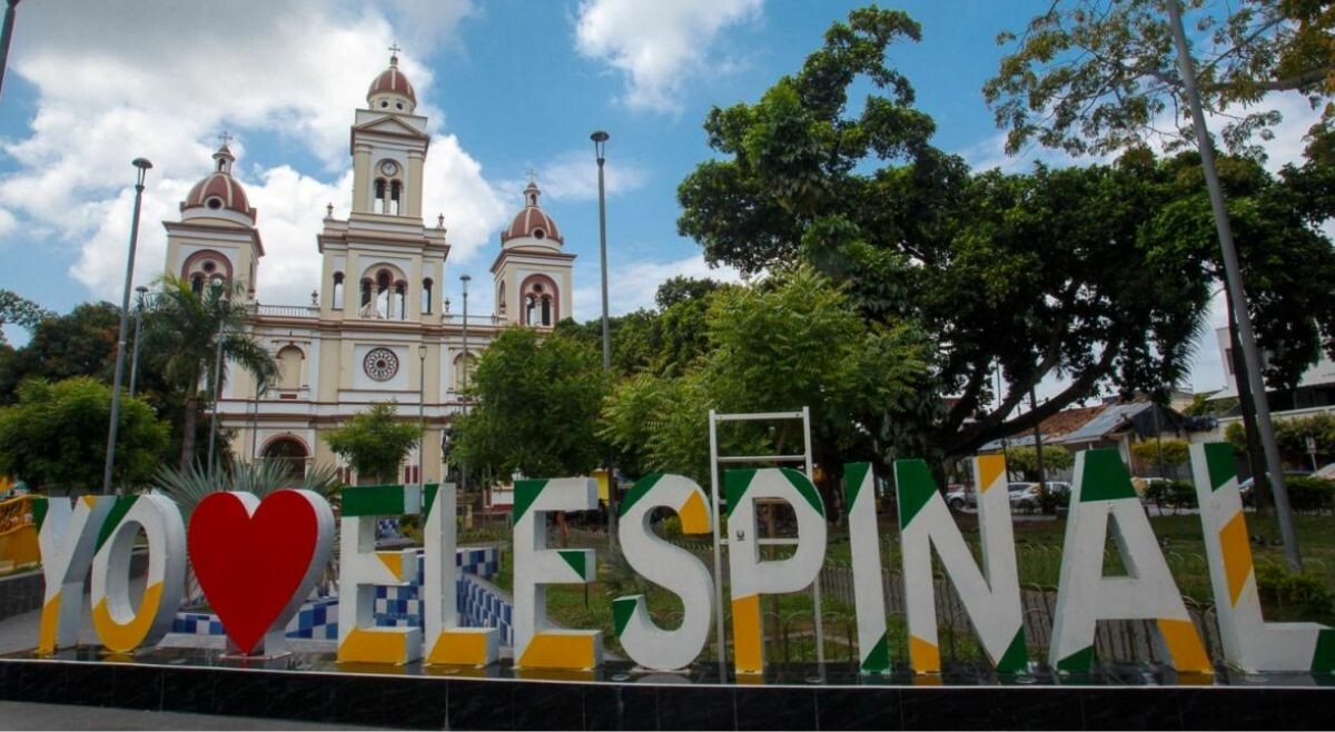 Doble homicidio en El Espinal: asesinan a joven pareja y dejan herido a su bebé