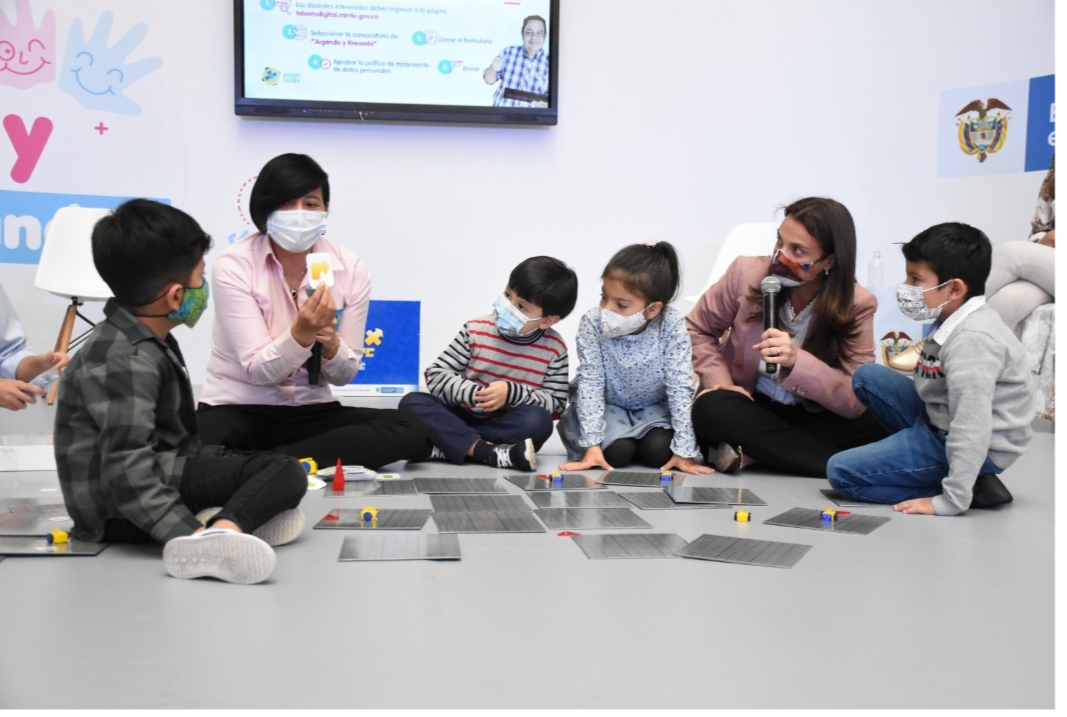 Docentes tolimenses se capacitan en programa ‘Jugando y Kreando’