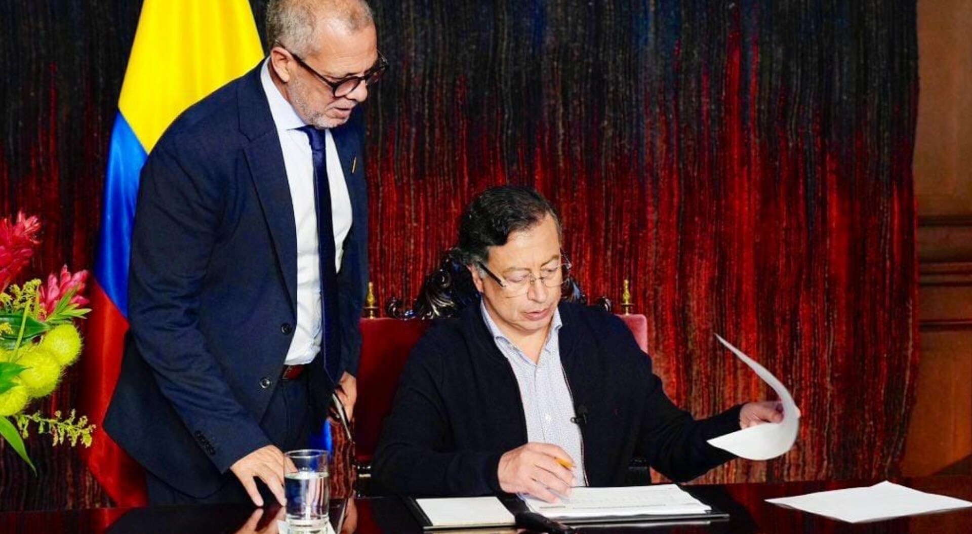 El polémico Alfredo Saade apenas duró dos meses en la Casa de Nariño