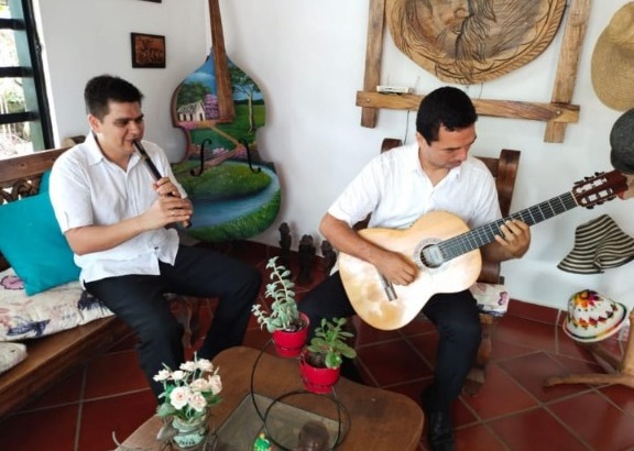 El Tolima y el Huila unidos en torno al Mono Núñez